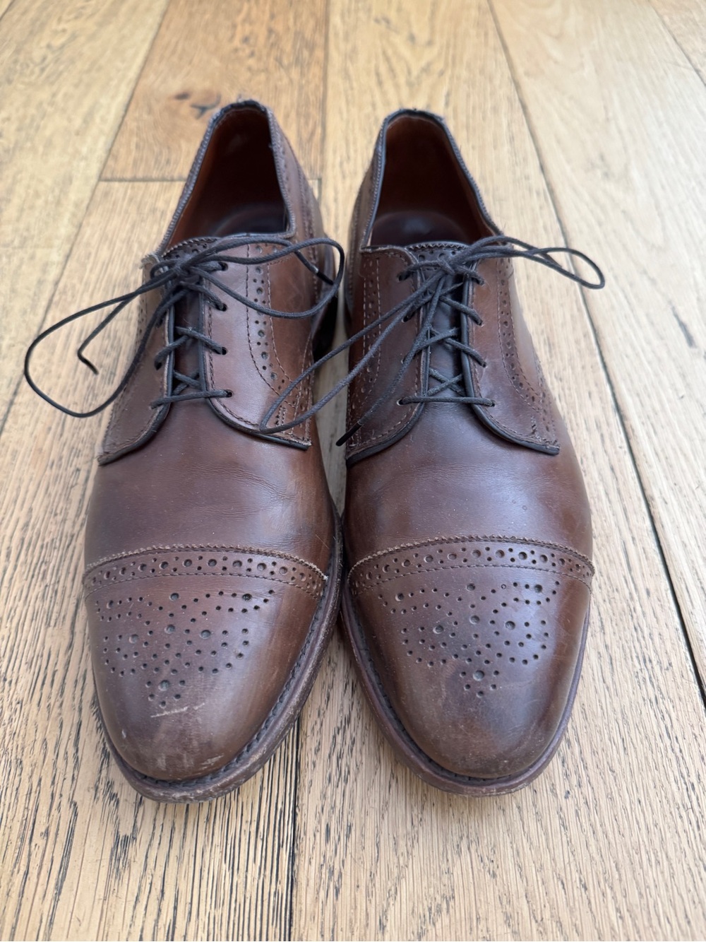 Allen Edmonds Brown Leather Cap-Toe Brogues